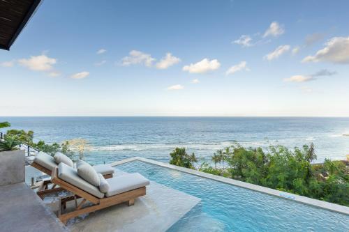 Blue Sarin Villa — Sampalan — photo 4