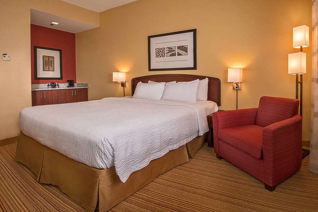 Sonesta Select Durham Research Triangle Park - photo 9