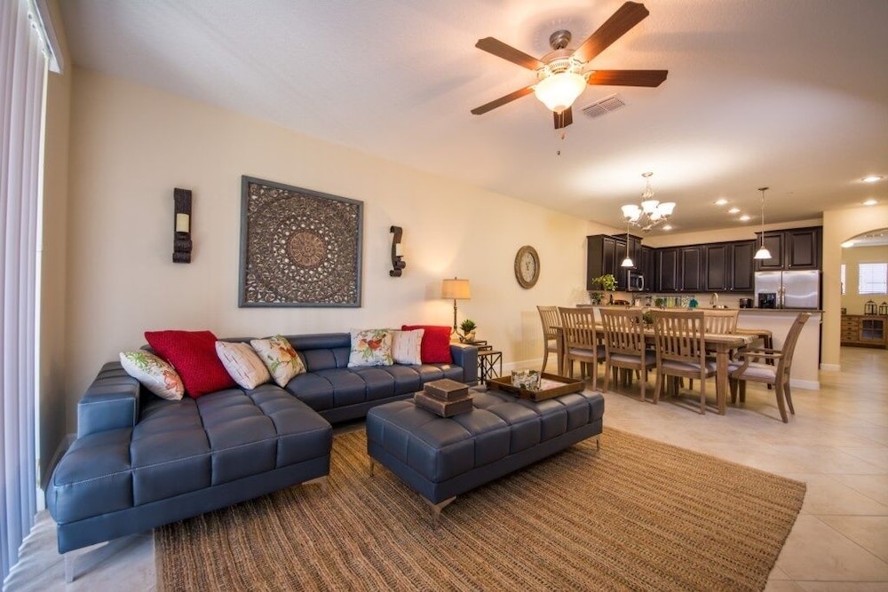 Alana's Champions Gate Townhome Kissimmee - photo 17