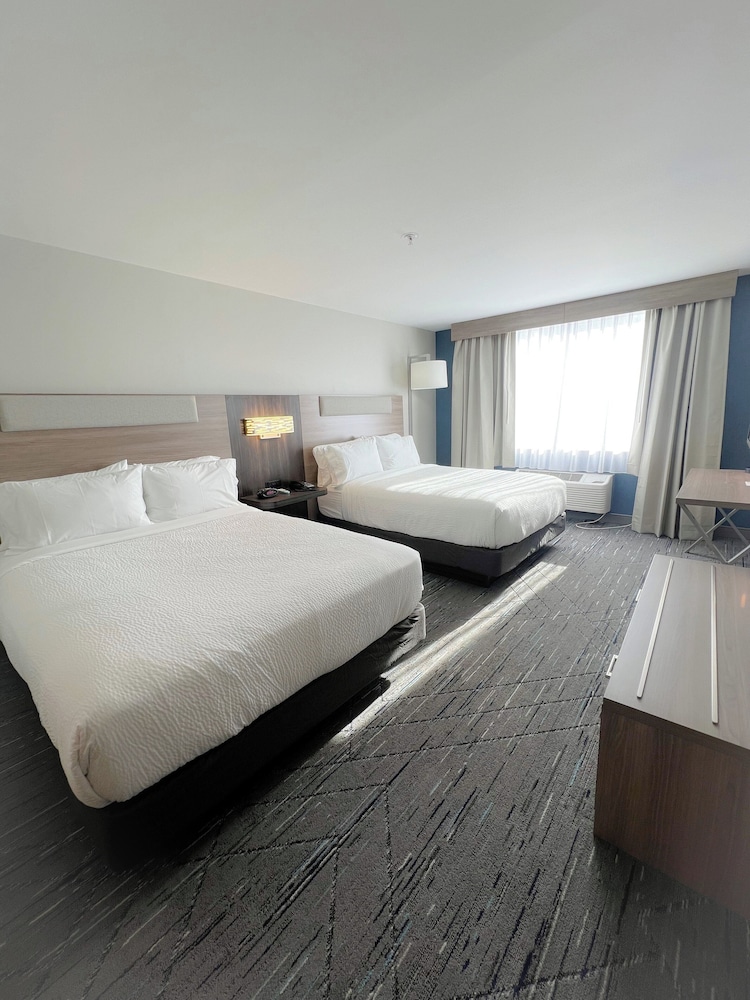 Holiday Inn Express Federal Way Seattle South by IHG - photo 26