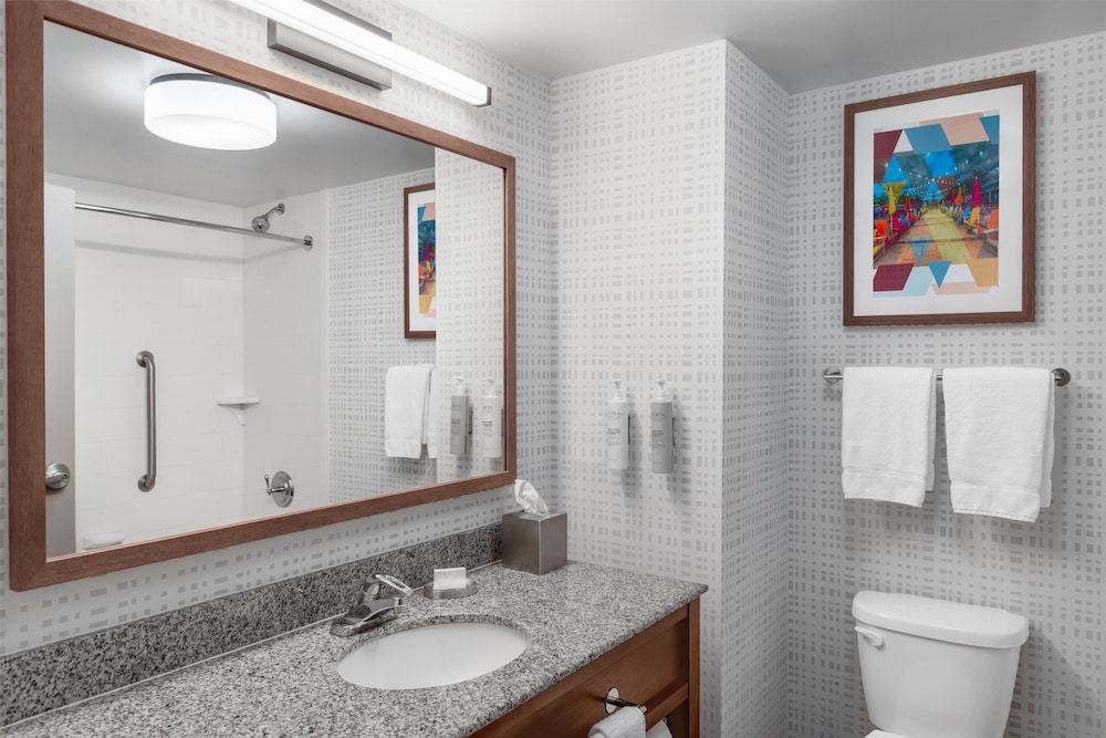 Hampton Inn & Suites Coconut Creek - photo 56
