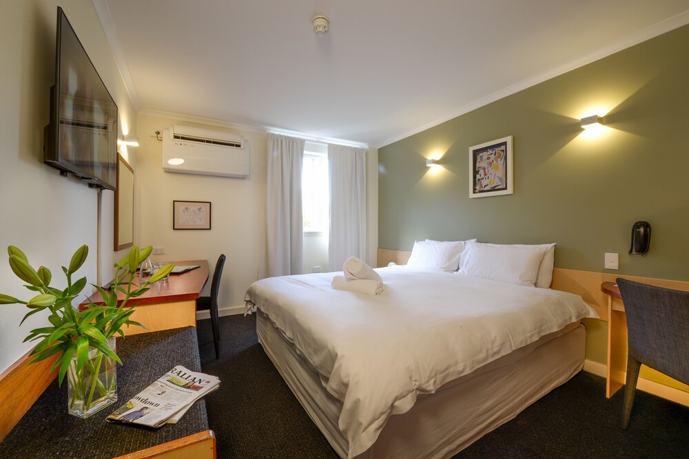 Sullivans Hotel Perth - carbon neutral hotel in Perth