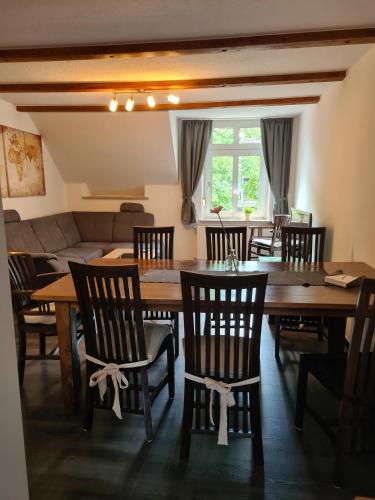 Ferienwohnung RUHRPERLE für 1 bis max 9 Erwachsene — 4-Star Luxury Hotel in Marl, Germany