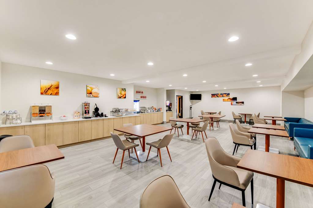 Comfort Inn & Suites Weston Wausau - photo 35