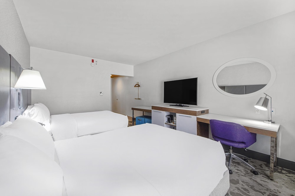 Hampton Inn & Suites Raleigh Durham Airport Brier Creek - photo 10