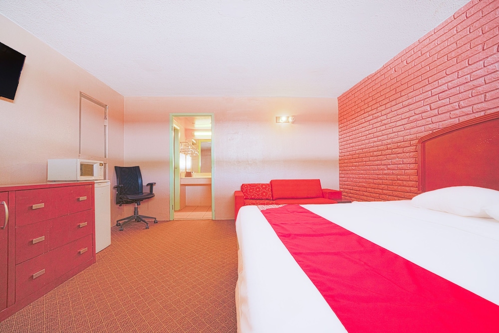 Town & Country Motel Bossier City by OYO - photo 7