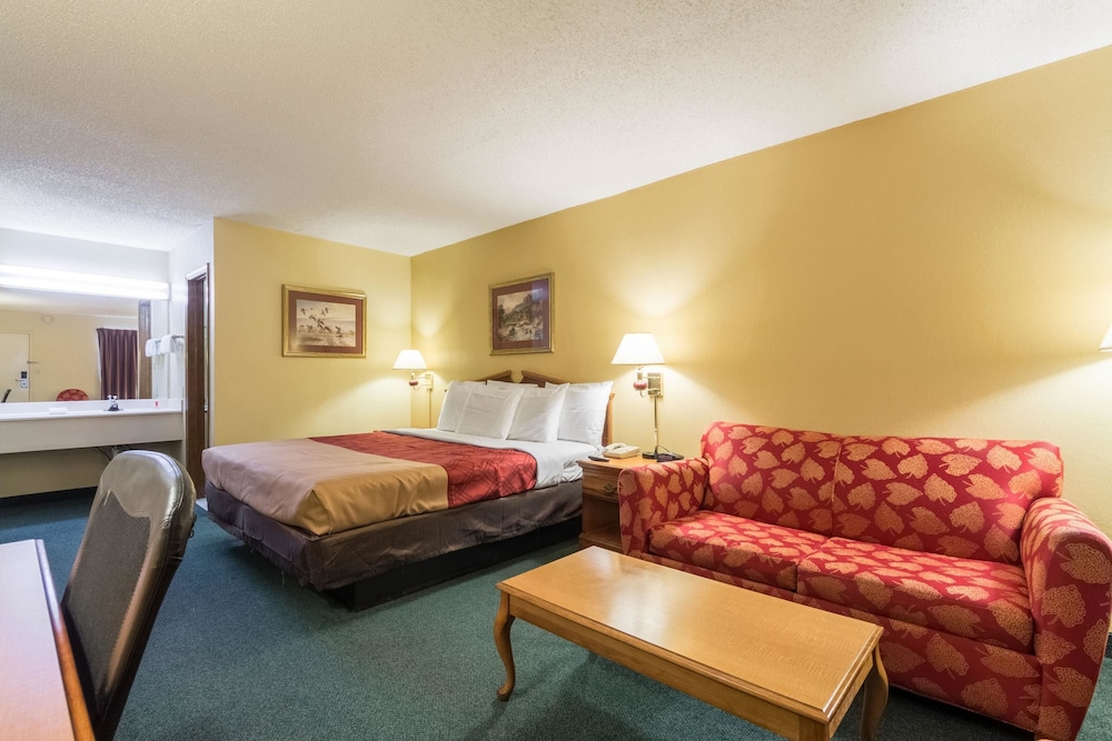Quality Inn Fayetteville - photo 7