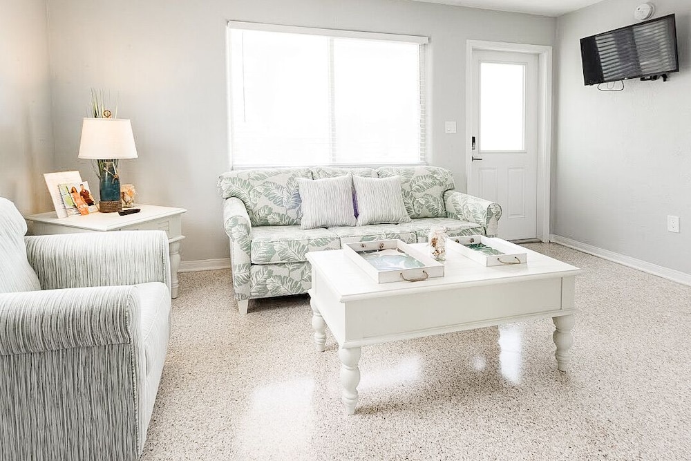 Ocean Eleven Suites - photo 19