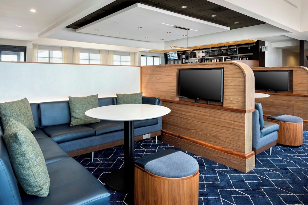 Courtyard by Marriott Rye - photo 2