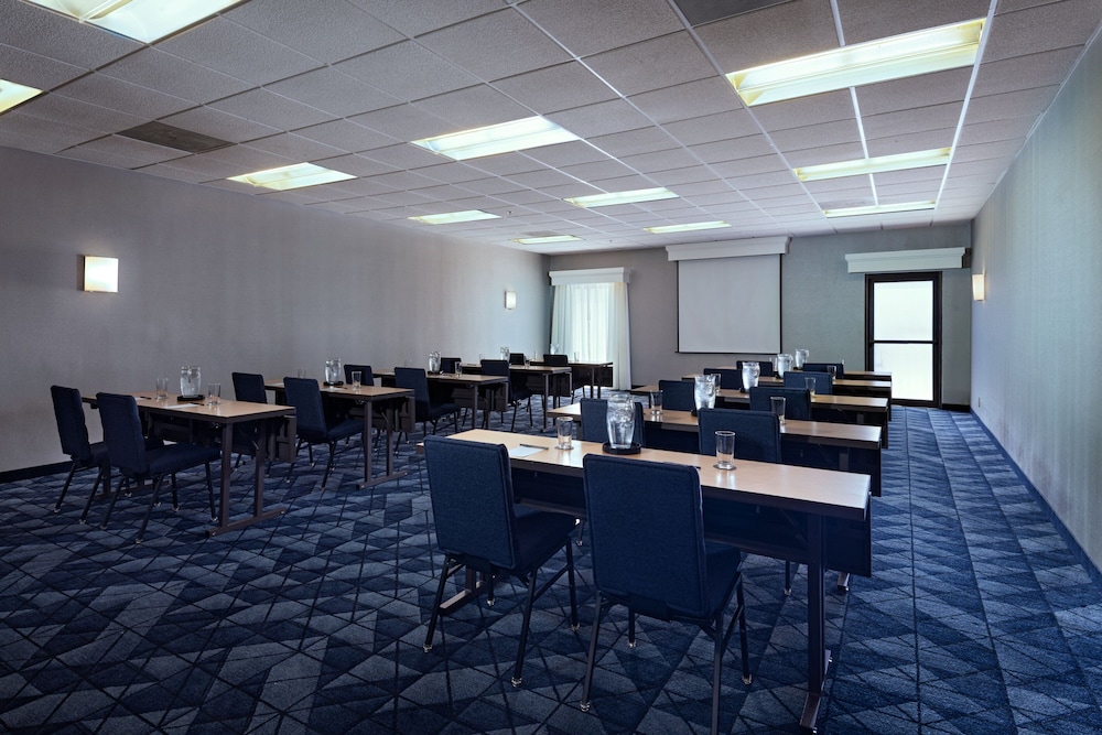 Courtyard by Marriott Fort Worth University Drive - photo 28