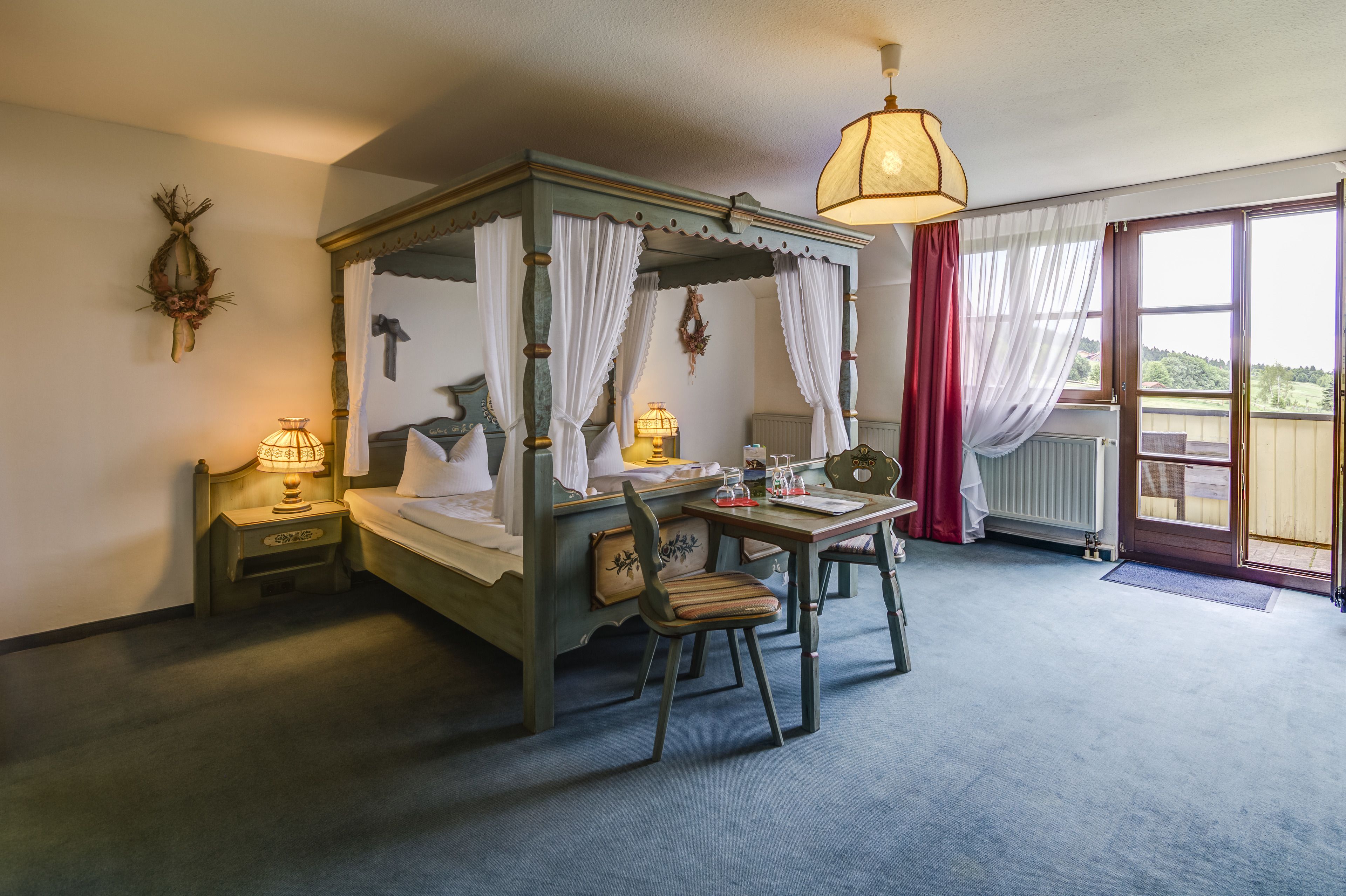 Berggasthof & Hotel Kranich — hotel in Eisfeld