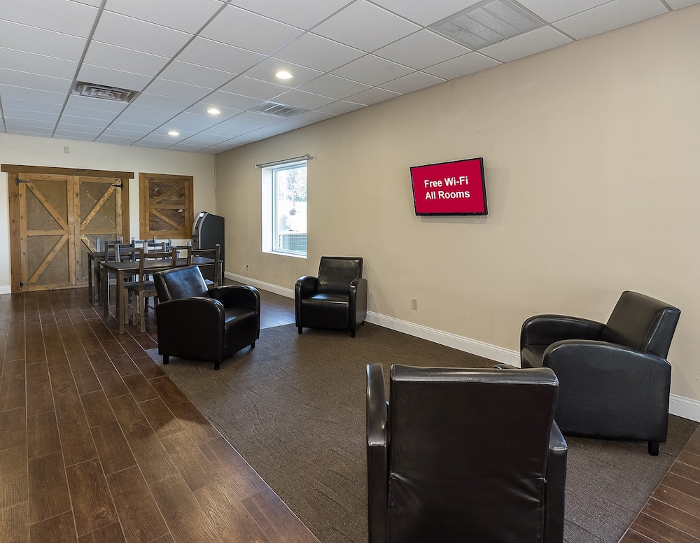 Red Roof Inn Clearfield - photo 23