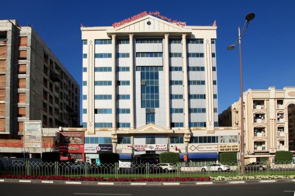 Boonmax Hotel - carbon neutral hotel in Dubai