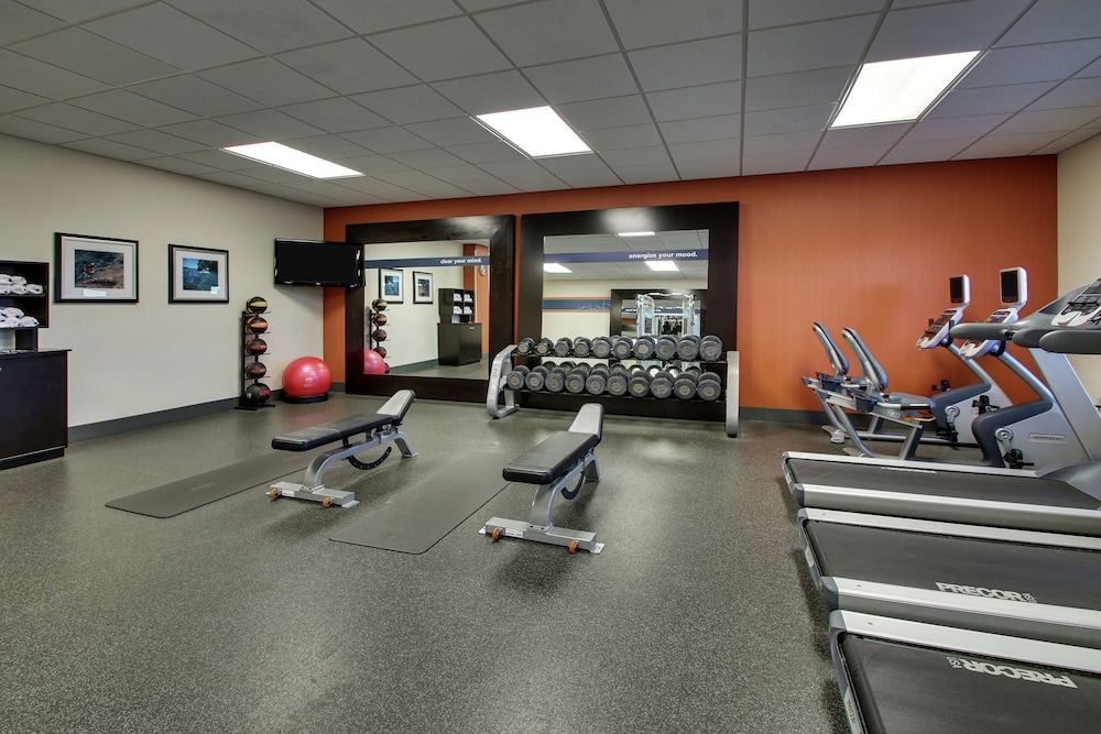 Hampton Inn Vernon - photo 23
