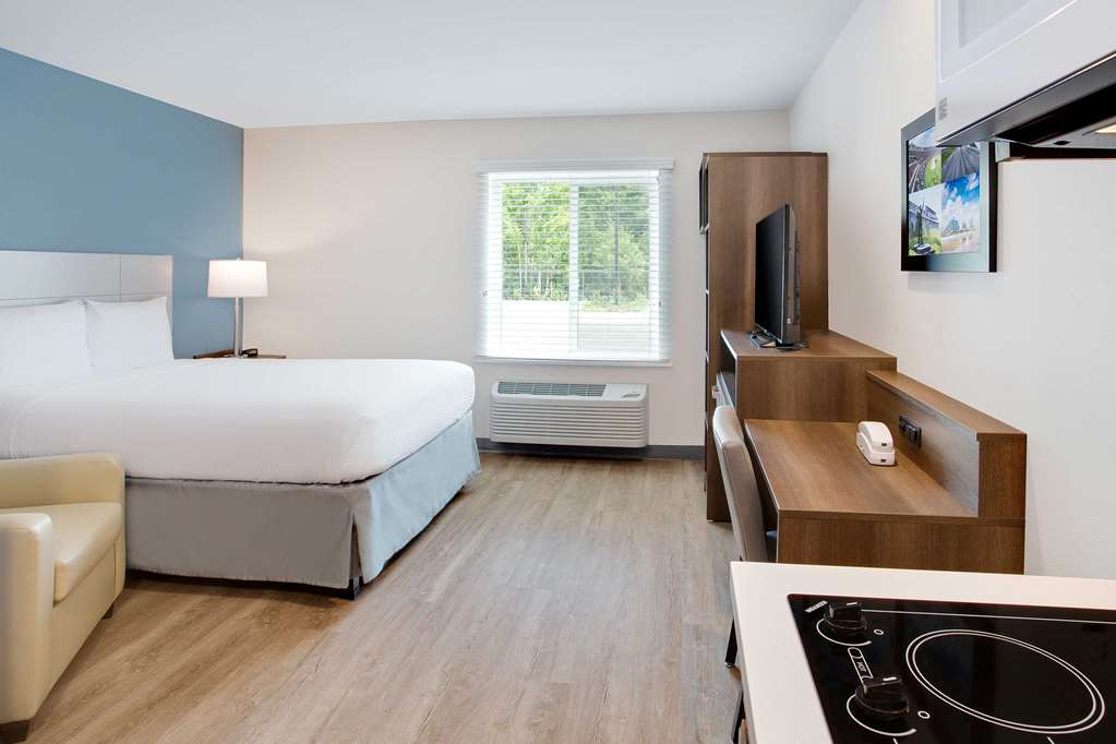 WoodSpring Suites Daytona Beach Int'l Speedway - photo 5