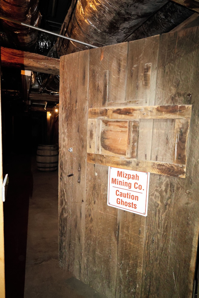 Mizpah Hotel - photo 28