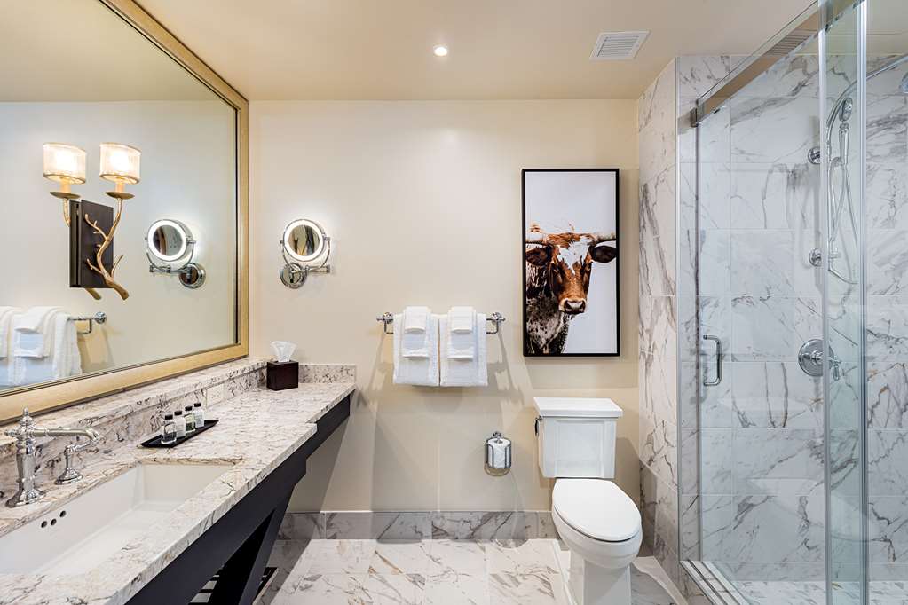 Brownwood Hotel & Spa - photo 25