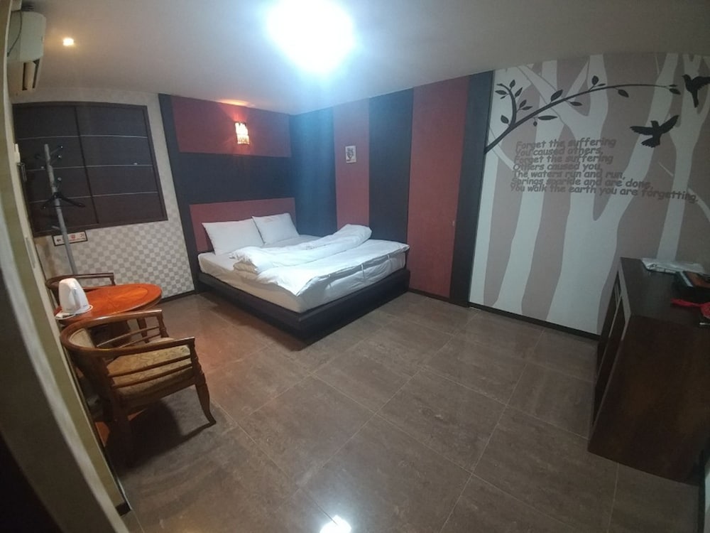 Pohang Pom Motel in Pohang, South Korea