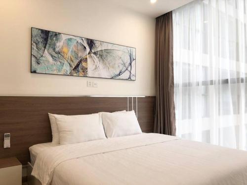 Luxury Condotel Vinhomes Skylake Keangnam Netflix free — 4-Star Luxury Hotel in Hanoi, Vietnam