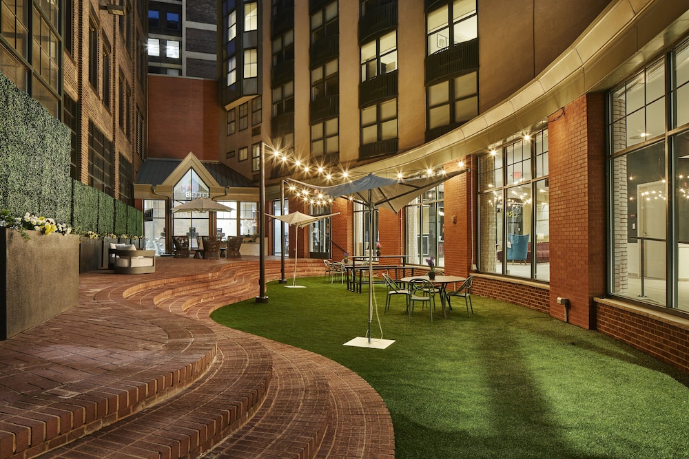 Hotel Indigo Cleveland Downtown by IHG - photo 41