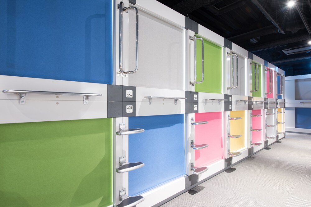 Capsule Hotel Transit Shinjuku
