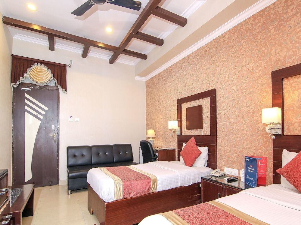 OYO Flagship 17173 Hotel Function Inn — Lucknow — photo 5