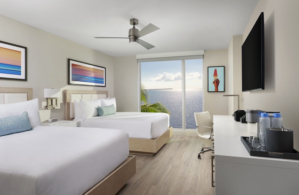 Sunseeker Resort Florida Gulf Coast Curio Collection - photo 6