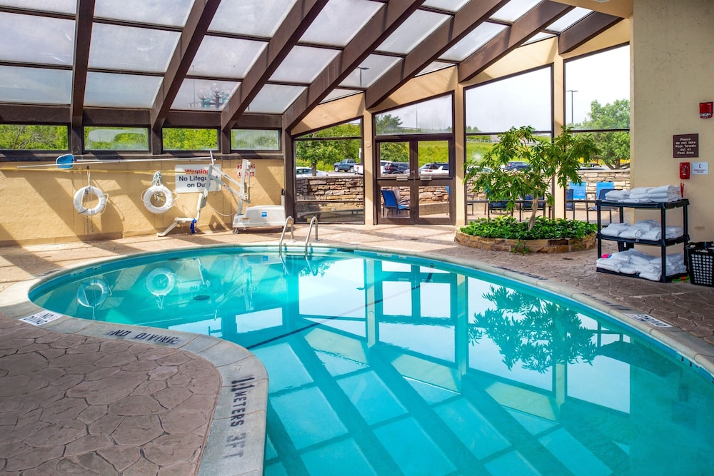 Sheraton Westport Plaza Hotel St. Louis - photo 41