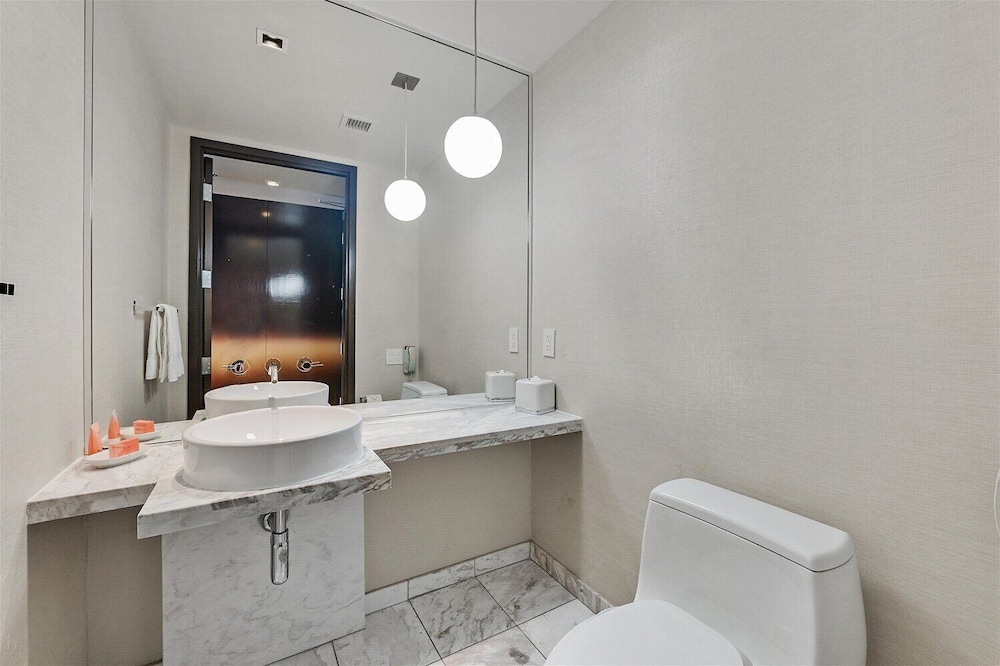 Palms Place Vacation Suites Collection - photo 16