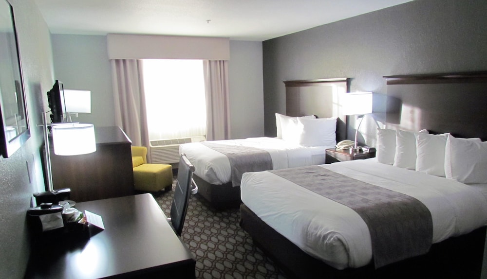 Oak Hill Inn & Suites - photo 16