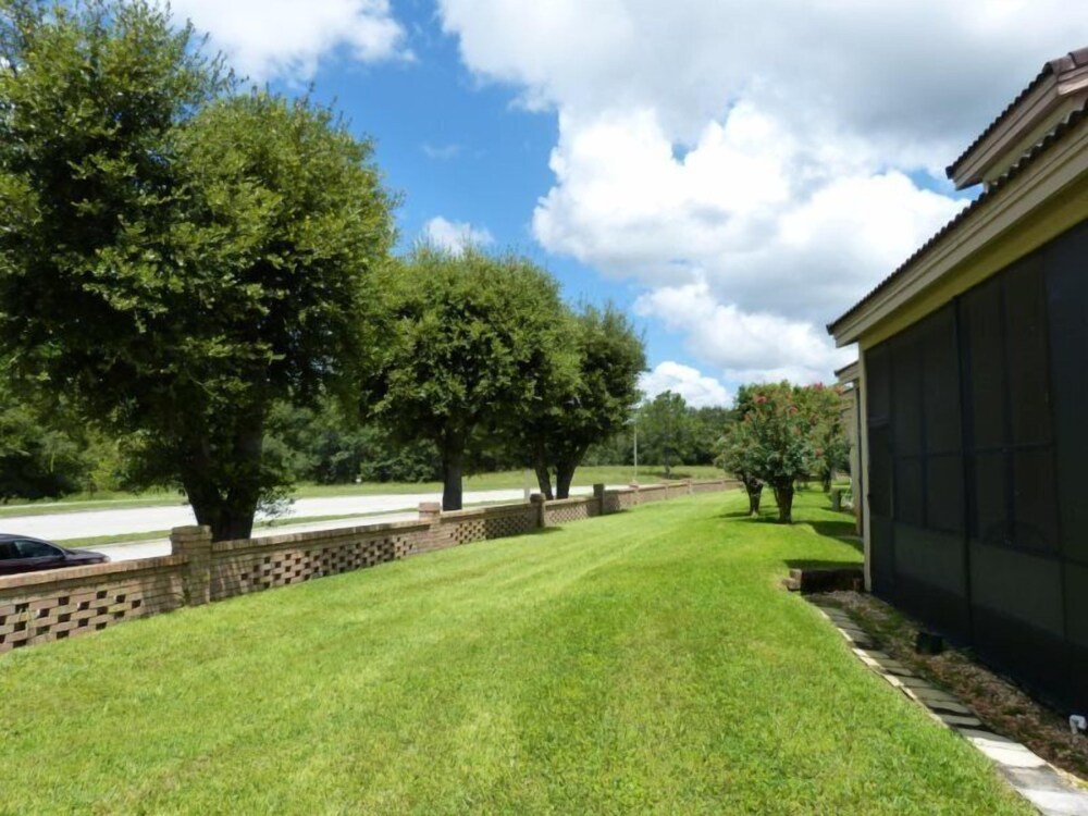 3BR 2BA Townhome Close to Disney Kissimmee - photo 24