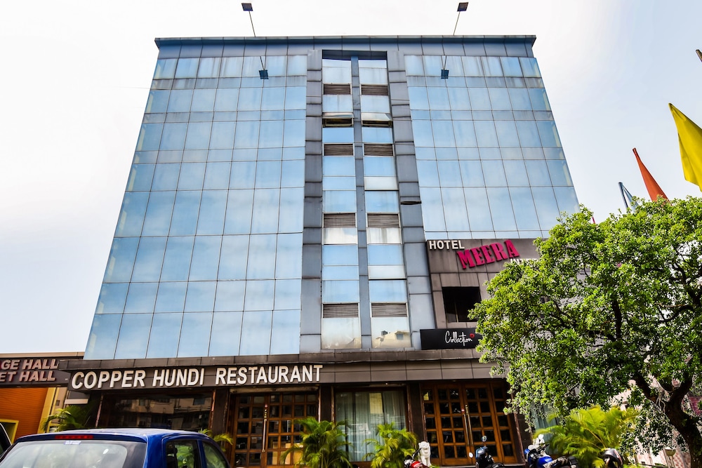 Collection O Meera International in Asansol, India