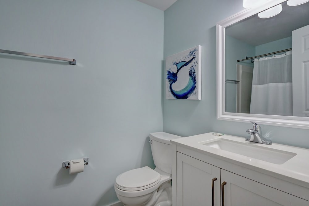 Loggerhead Inn and Suites - photo 69