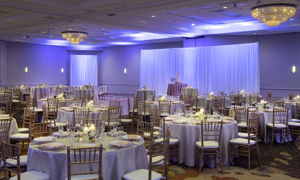 Embassy Suites by Hilton Portland Tigard - photo 64