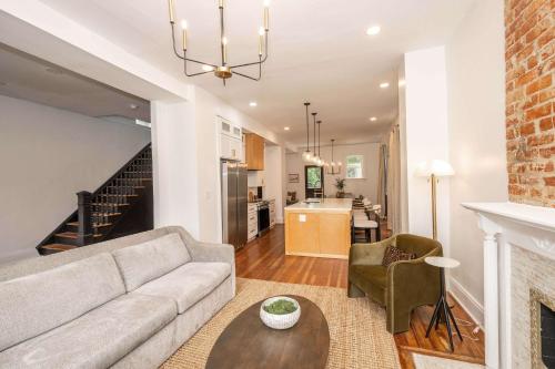 Woodburn Villa by Blackhouse — 4-Star Luxury Hotel in Cincinnati, United States
