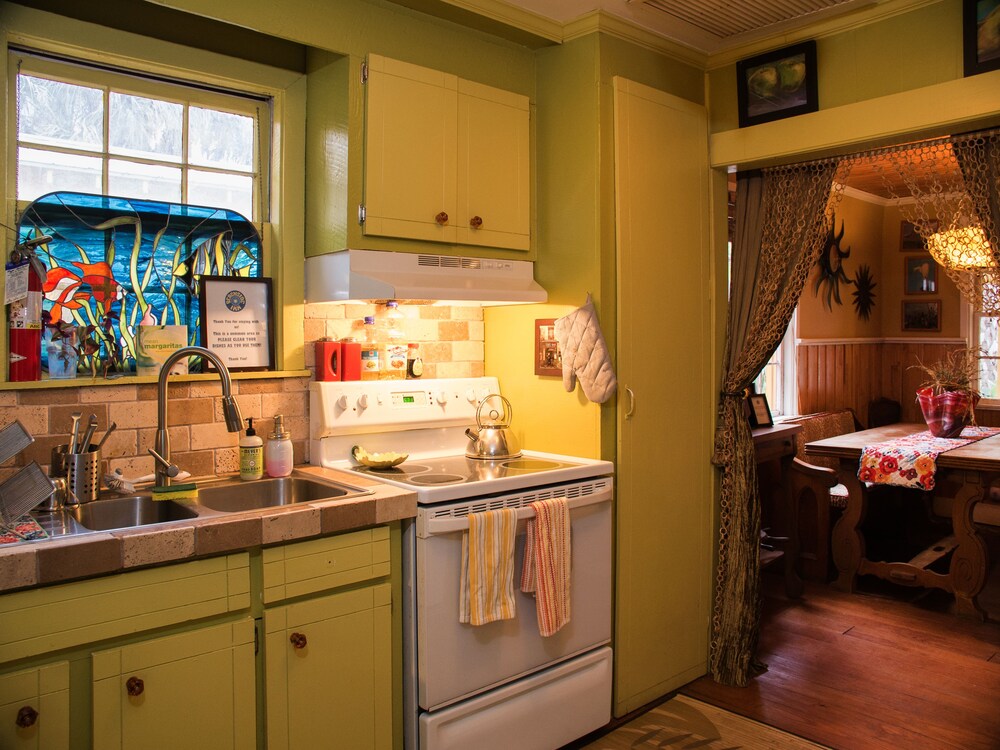 Beachside Boutique Inn - photo 29