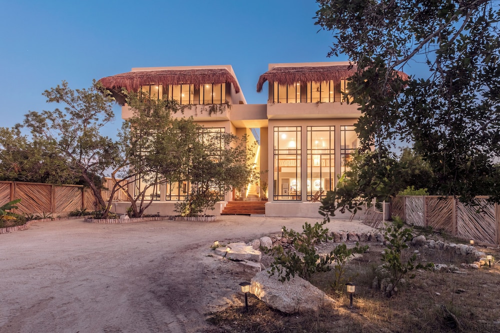 Casa Imox Holbox apartment 1 — 4-Star Luxury Hotel in Isla Holbox, Mexico