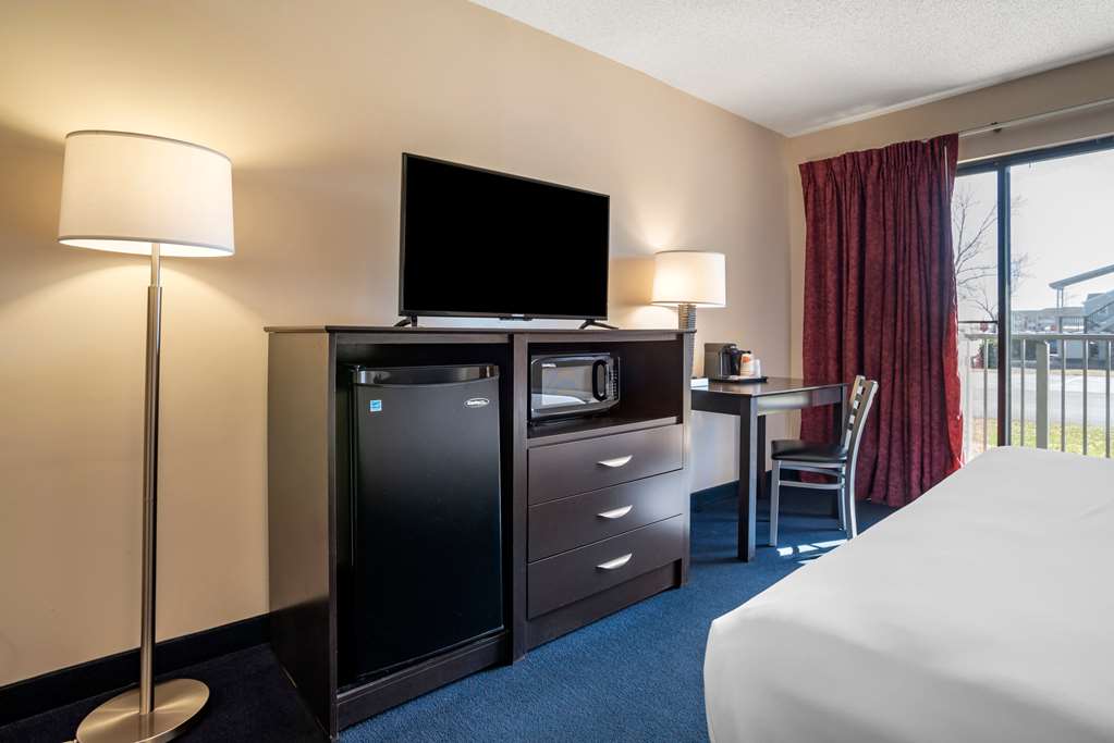 Econo Lodge Inn & Suites Rehoboth Beach - photo 15