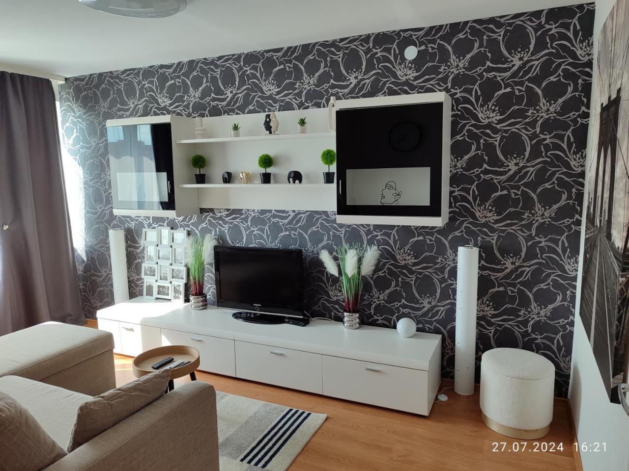 Sofi 2 комнатный — 4-Star Luxury Hotel in Narva, Estonia