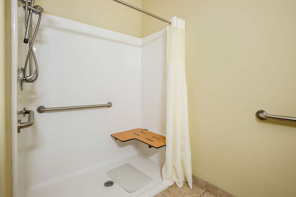 Knights Inn Bunkie - photo 25
