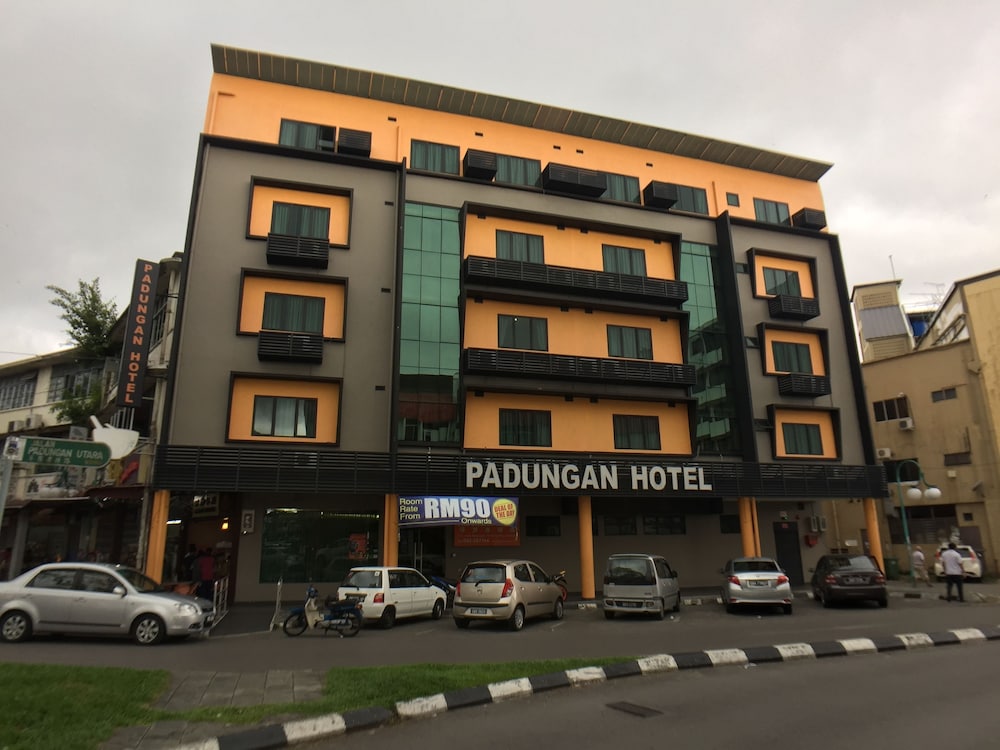 Padungan Hotel — Kuching — photo 3