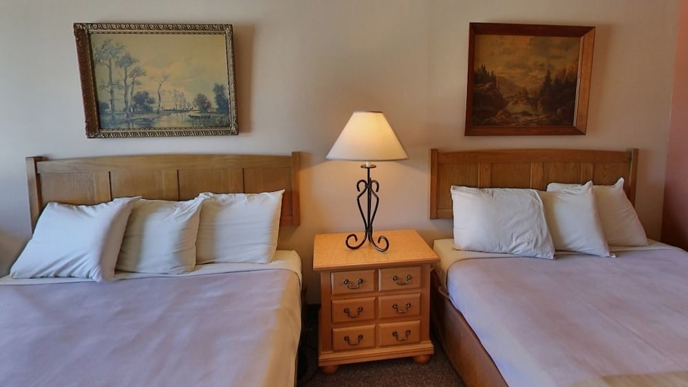 Outback Roadhouse Motel and Suites — Branson — photo 5