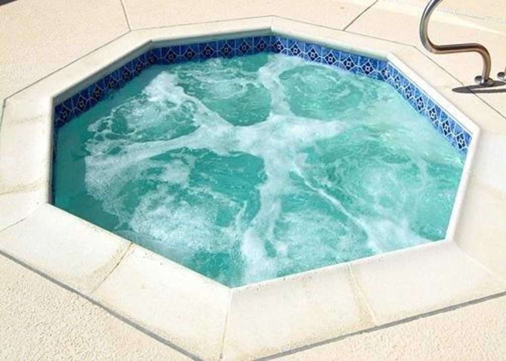 Comfort Suites Idabel - photo 21