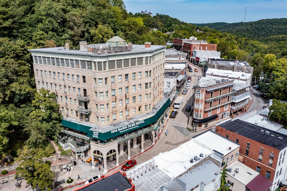 Basin Park Hotel and Spa - photo 2