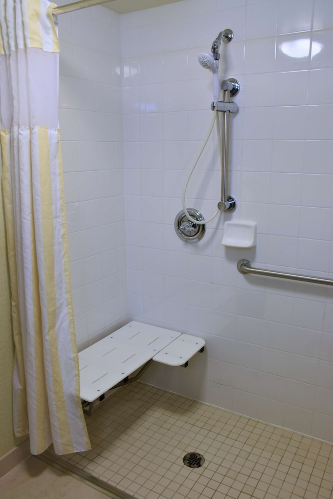 Hilton Garden Inn Dayton Beavercreek - photo 23