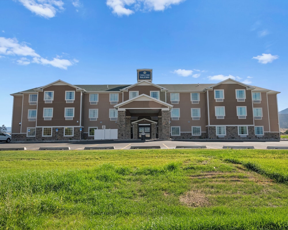 Cobblestone Hotel & Suites Ephraim - carbon neutral hotel in Ephraim