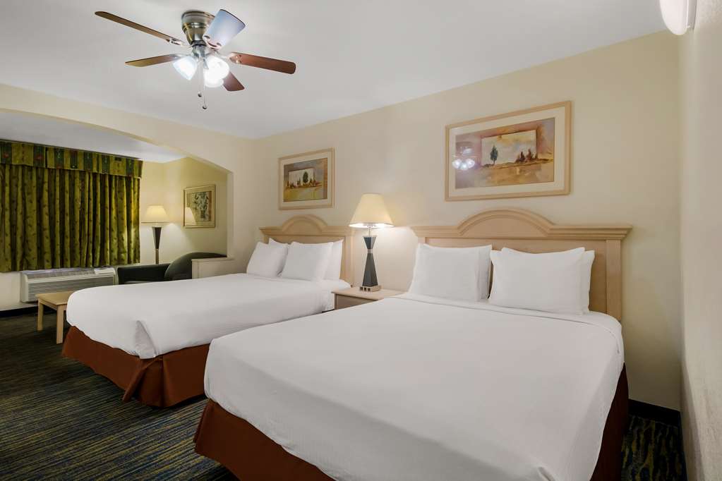 SureStay Hotel by Best Western Falfurrias - photo 27