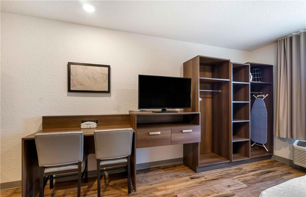 Extended Stay America Select Suites Tampa Brandon East - photo 43