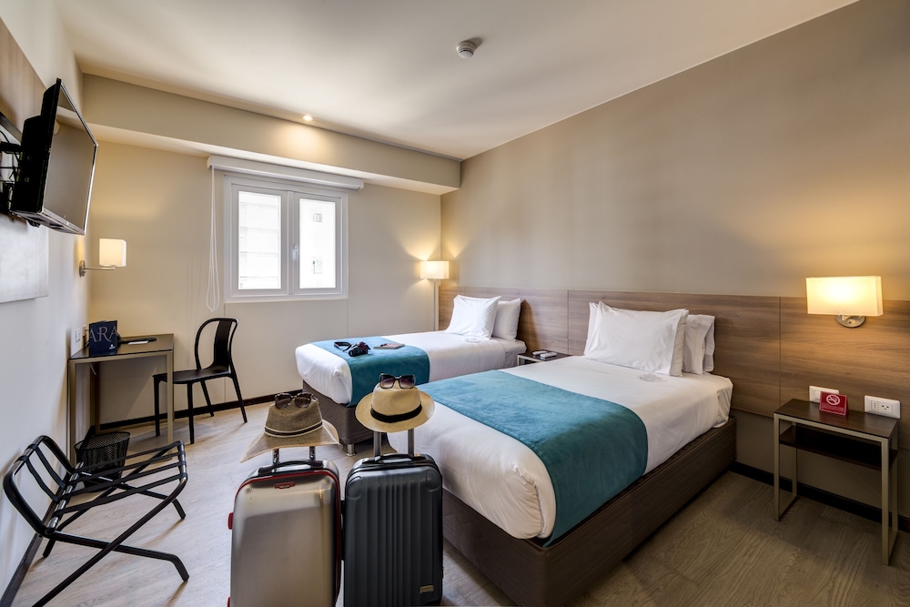 Arawi Miraflores Express in Lima, Peru