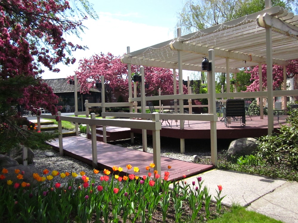 Fireside Inn & Suites Portland - photo 110